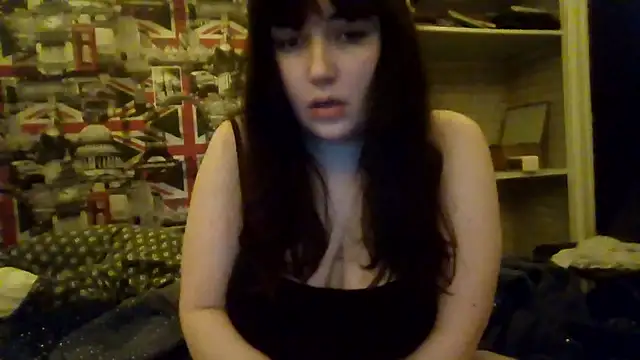 Lynylou online show from January 2026 01:20:01 AM