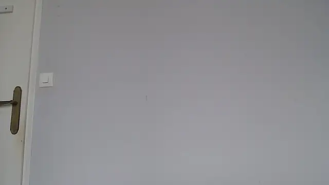 Snapshot of Lynylou chatting on March 2026 02:54:02 PM Lynylou online show from March 2026 02:54:02 PM