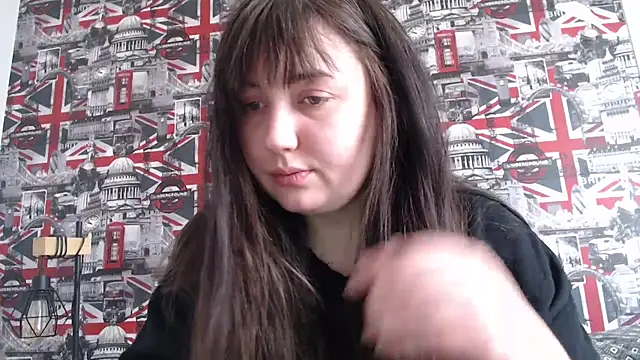 Snapshot of Lynylou chatting on March 2026 08:48:01 AM Lynylou online show from March 2026 08:48:01 AM