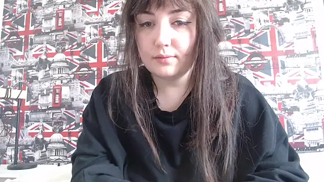 Snapshot of Lynylou chatting on April 2026 11:37:02 AM Lynylou online show from April 2026 11:37:02 AM