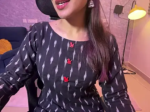 Snapshot of MidnightFlame chatting on December 2024 02:26:02 PM MidnightFlame online show from December 2024 02:26:02 PM