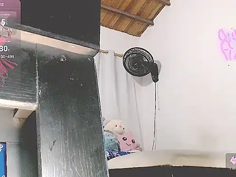 Snapshot of tifany19_ chatting on September 2025 12:44:02 AM tifany19 online show from September 2025 12:44:02 AM