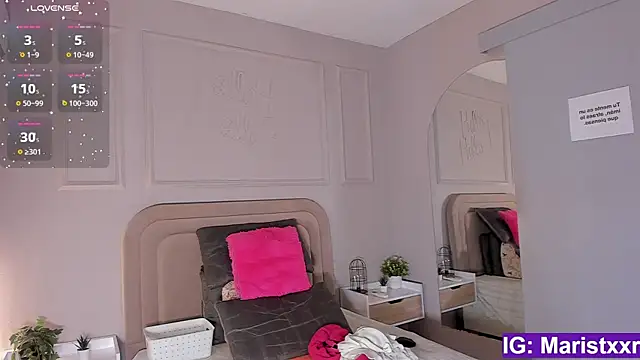 Maristxxr online show from October 2025 07:47:01 PM