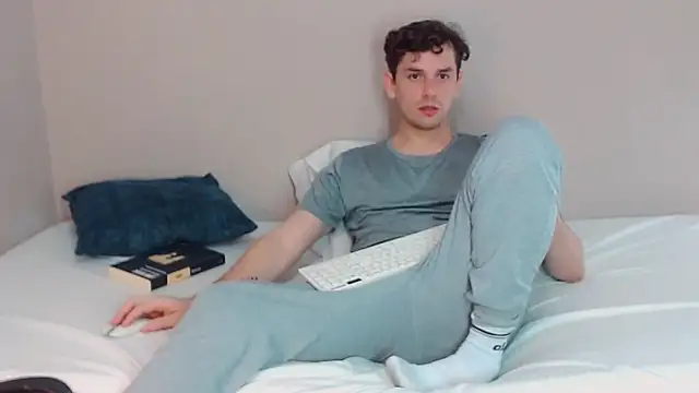 Elio555 online show from December 2024 02:52:01 AM