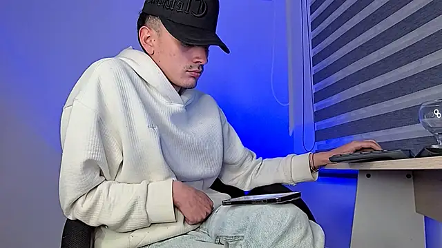 bastia noooo online show from November 2025 03:27:01 AM