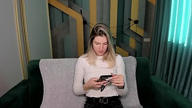 EmilyWalkeri online show from January 2026 07:46:02 AM