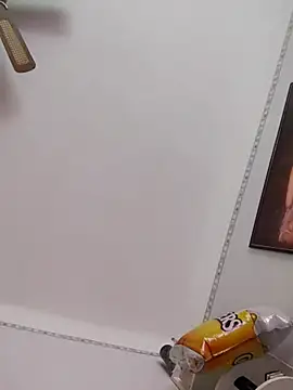 Snapshot of Rejtelmesest chatting on December 2024 12:00:02 PM Rejtelmesest online show from December 2024 12:00:02 PM