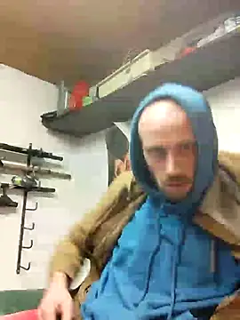 Snapshot of Rejtelmesest chatting on December 2024 01:06:01 AM Rejtelmesest online show from December 2024 01:06:01 AM