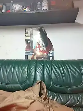 Snapshot of Rejtelmesest chatting on January 2025 05:38:01 PM Rejtelmesest online show from January 2025 05:38:01 PM