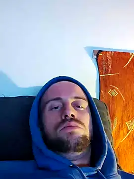 Snapshot of Rejtelmesest chatting on January 2025 10:25:02 PM Rejtelmesest online show from January 2025 10:25:02 PM