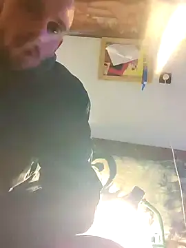 Snapshot of Rejtelmesest chatting on January 2025 06:01:02 AM Rejtelmesest online show from January 2025 06:01:02 AM