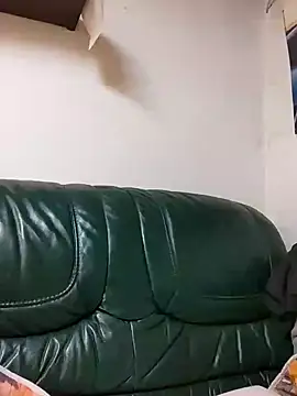 Snapshot of Rejtelmesest chatting on January 2025 10:23:01 PM Rejtelmesest online show from January 2025 10:23:01 PM