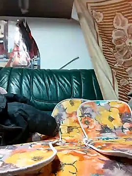 Snapshot of Rejtelmesest chatting on January 2025 10:16:02 PM Rejtelmesest online show from January 2025 10:16:02 PM