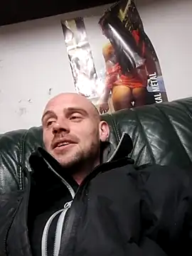 Snapshot of Rejtelmesest chatting on March 2025 09:32:02 PM Rejtelmesest online show from March 2025 09:32:02 PM