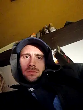 Snapshot of Rejtelmesest chatting on March 2025 04:06:01 AM Rejtelmesest online show from March 2025 04:06:01 AM