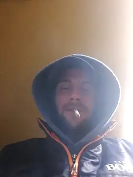 Snapshot of Rejtelmesest chatting on March 2025 11:32:01 PM Rejtelmesest online show from March 2025 11:32:01 PM