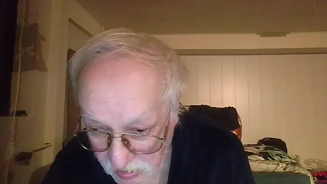 Snapshot of Sammy1660 chatting on December 2024 10:45:02 PM Sammy1660 online show from December 2024 10:45:02 PM