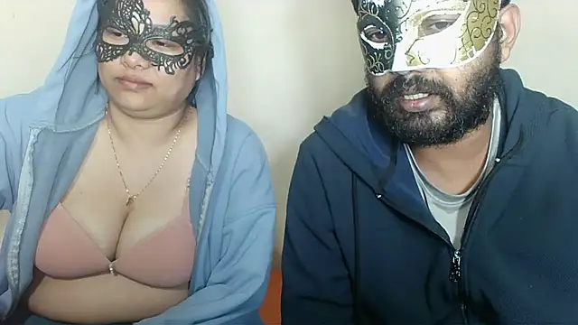 Cutehornycouples online show from November 2025 04:43:02 PM