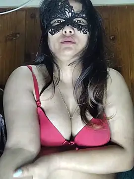 Snapshot of Cutehornycouples chatting on June 2026 06:14:02 AM Cutehornycouples online show from June 2026 06:14:02 AM