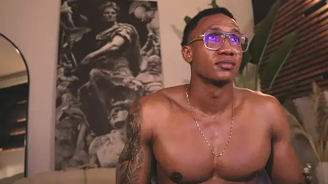 Logan Varela online show from February 2025 12:24:01 AM