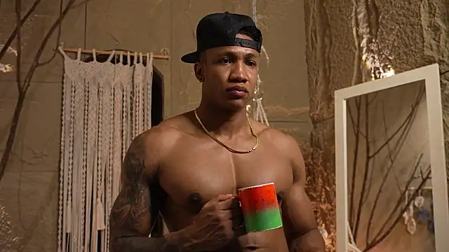 Logan Varela online show from September 2025 11:22:02 AM