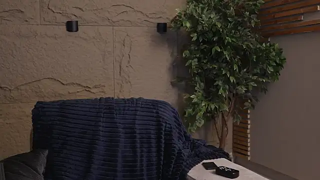 Logan Varela online show from October 2025 01:36:02 AM