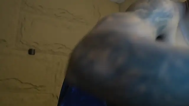 Snapshot of Logan_Varela chatting on February 2026 02:46:01 PM Logan Varela online show from February 2026 02:46:01 PM