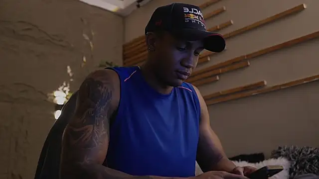 Snapshot of Logan_Varela chatting on February 2026 01:40:01 PM Logan Varela online show from February 2026 01:40:01 PM