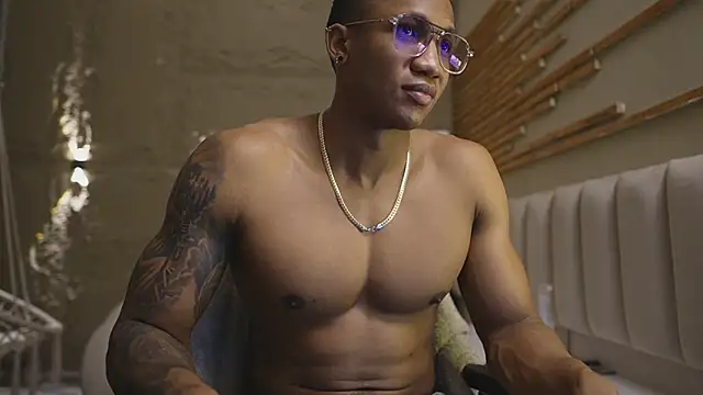 Logan Varela online show from April 2026 04:26:02 PM