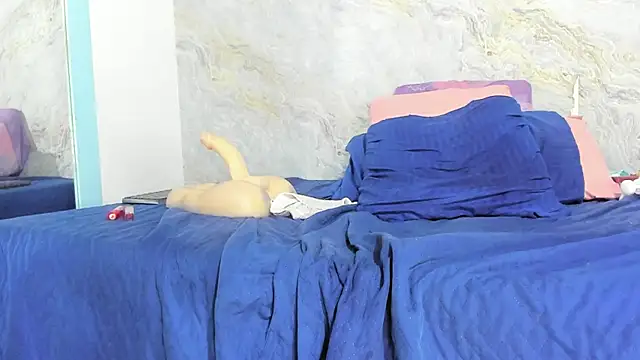 Snapshot of hari_lissaw chatting on February 2025 06:10:02 AM hari lissaw online show from February 2025 06:10:02 AM