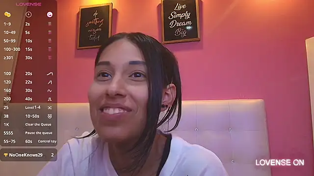 yourcuteneighbourr online show from February 2025 09:35:02 AM