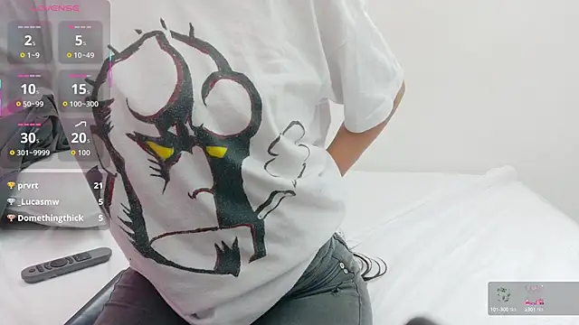 yourcuteneighbourr online show from October 2025 03:07:01 AM