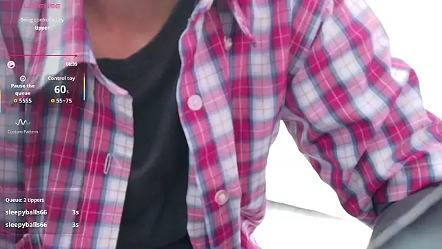 yourcuteneighbourr online show from November 2025 03:01:02 AM