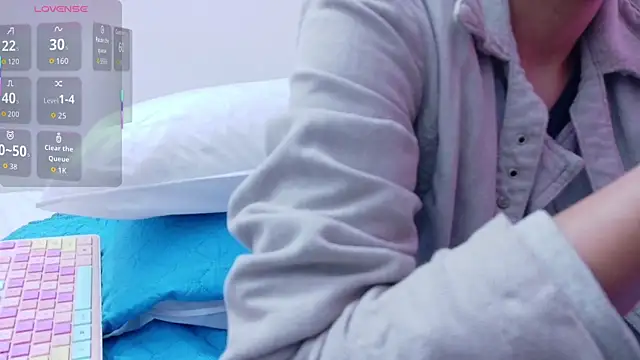 yourcuteneighbourr online show from January 2026 03:01:02 AM