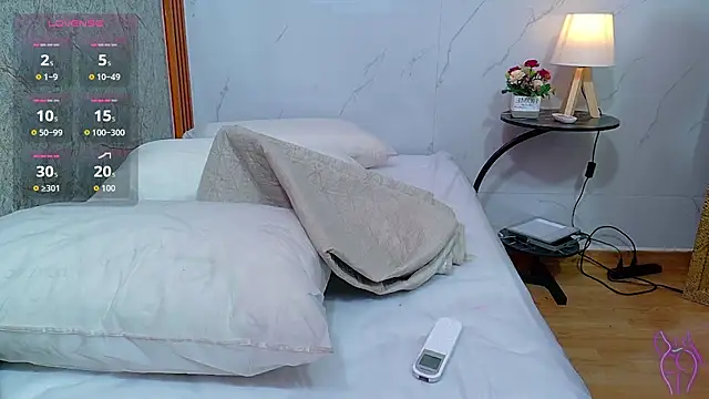 Snapshot of yourcuteneighbourr chatting on July 2026 03:02:01 AM yourcuteneighbourr online show from July 2026 03:02:01 AM
