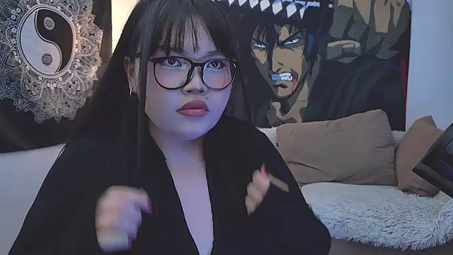 Snapshot of LeyaKan chatting on February 2025 09:26:02 PM LeyaKan online show from February 2025 09:26:02 PM