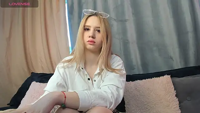 Valerie Woods online show from January 2025 07:19:02 AM