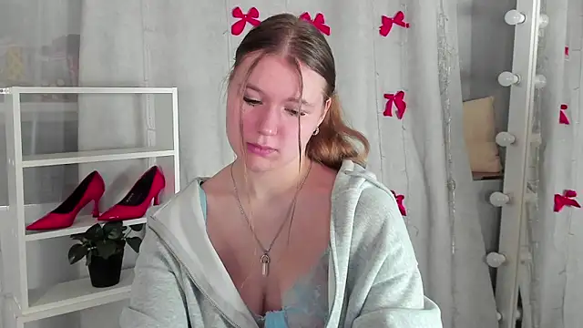 Rebecca Kelly online show from January 2025 07:21:02 PM