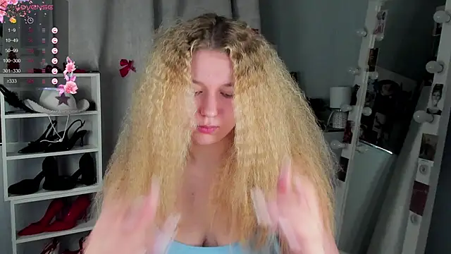 Rebecca Kelly online show from January 2026 02:48:02 AM