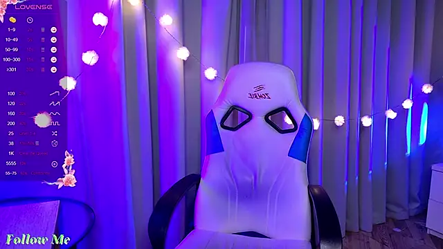 Liv Fay online show from February 2025 05:44:01 PM