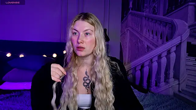 Liv Fay online show from March 2025 07:32:01 PM