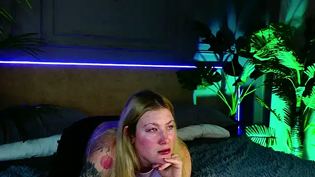 Liv Fay online show from March 2025 11:57:02 PM