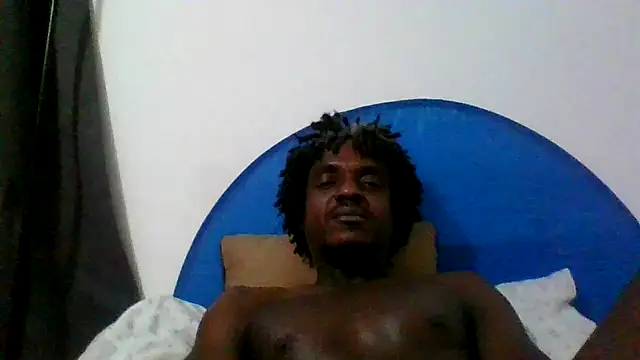 Snapshot of Hugedick0071 chatting on July 2026 07:07:01 AM Hugedick0071 online show from July 2026 07:07:01 AM