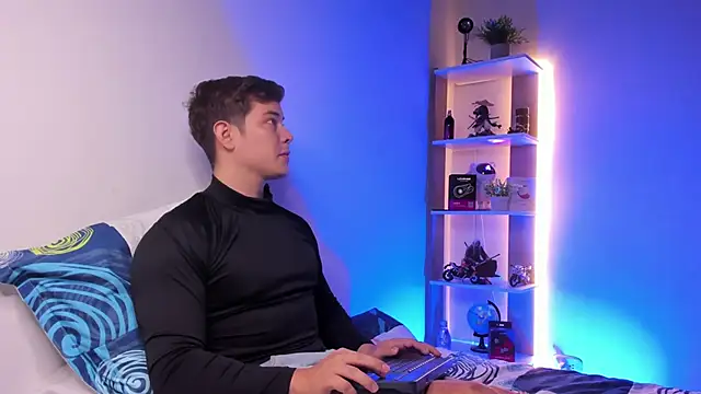 Snapshot of Alan_hadid1 chatting on November 2025 12:20:02 AM Alan hadid1 online show from November 2025 12:20:02 AM