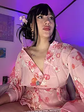 Tsuki-moon online show from October 2025 12:11:01 PM