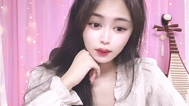 ---MIA--- online show from October 2025 02:07:02 PM