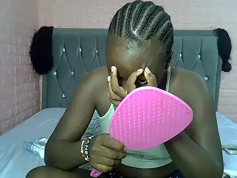Snapshot of sexybree_ chatting on June 2026 09:29:02 PM sexybree online show from June 2026 09:29:02 PM