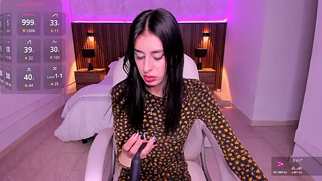 karlaa james online show from November 2025 10:59:01 AM