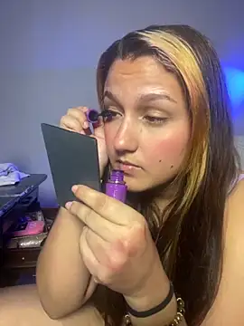 saray gomez22 online show from November 2025 02:02:02 AM