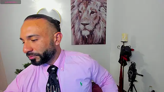 mr maik online show from December 2024 12:17:02 PM